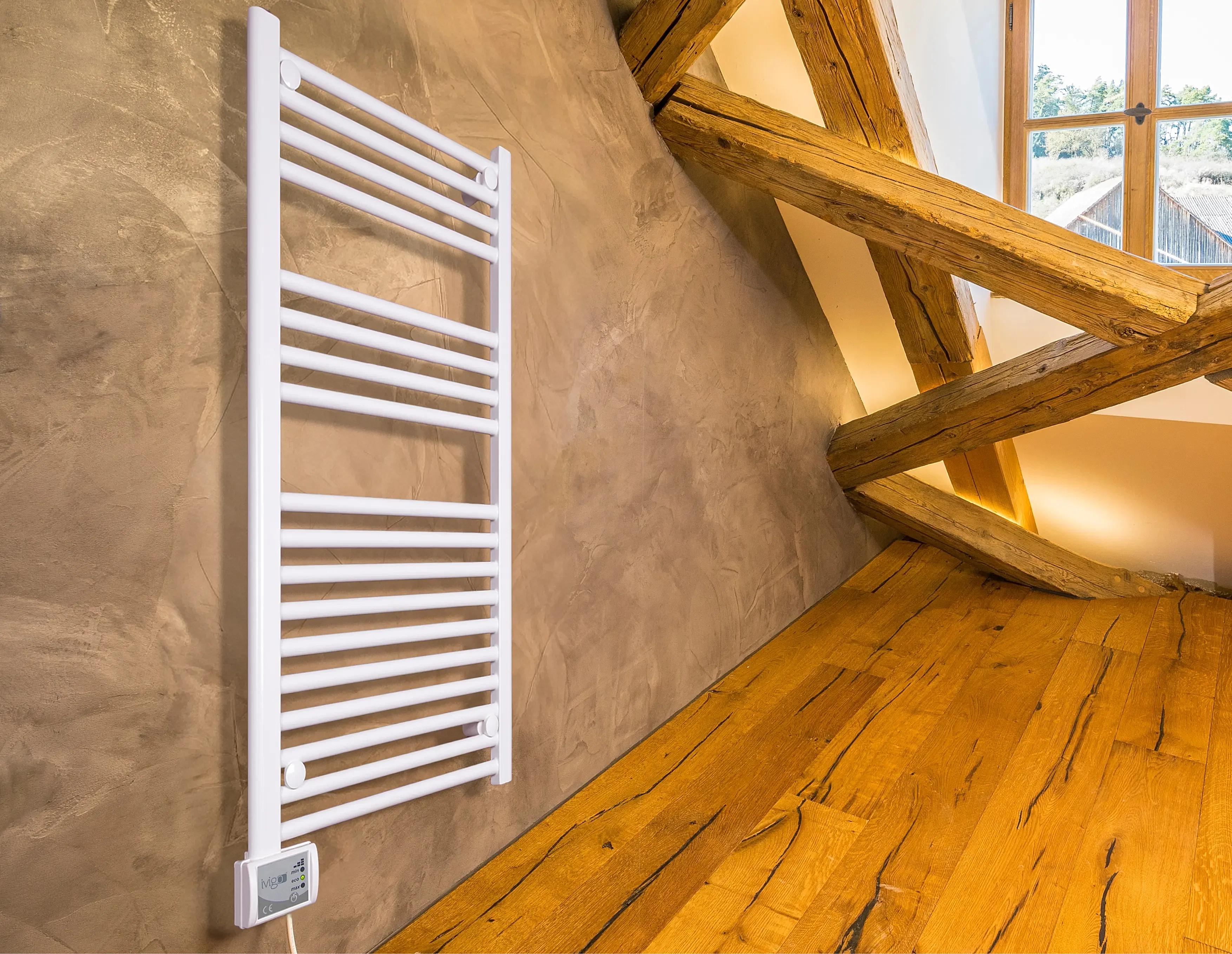 İVİGO DHR 350 Watt D Tipi Dijital Havlu Isıtıcı Beyaz